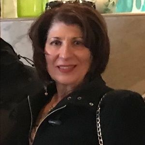 Meet your Posher, Helena